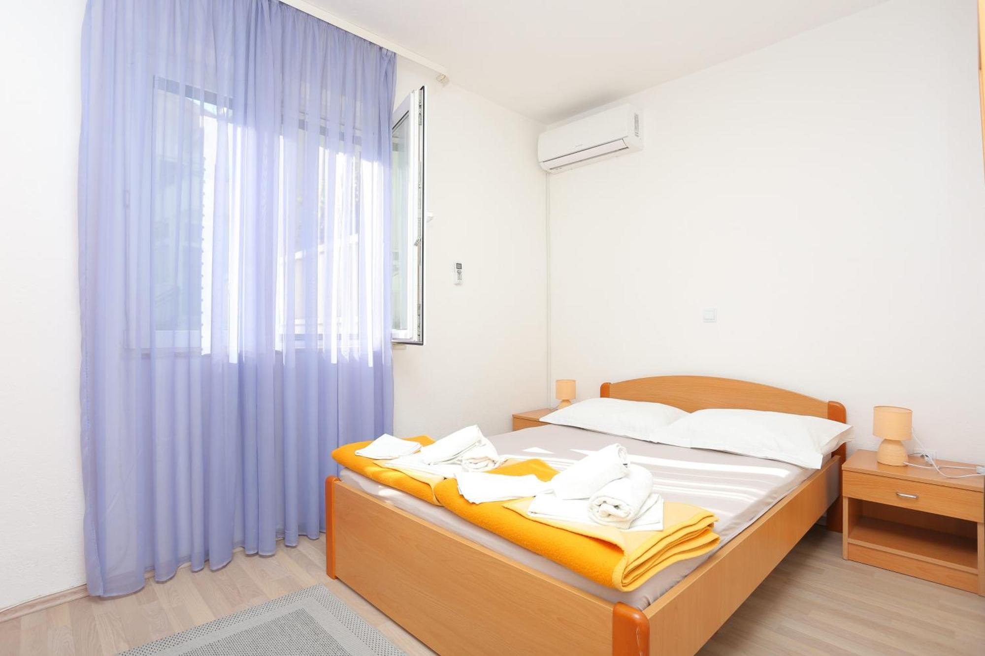 Double Room Tucepi 5263D Экстерьер фото